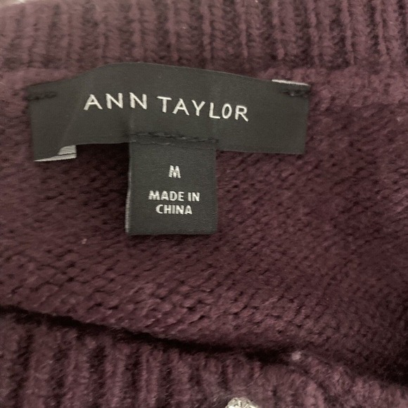 Ann Taylor Sweater Womens Size‎ Medium Burgundy Rhinestone Embellished Cardigan - Picture 8 of 10